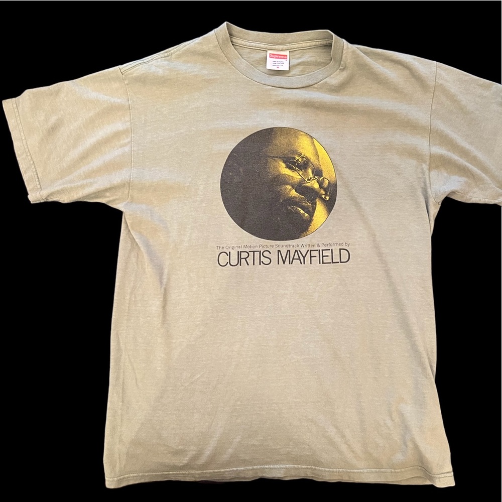 Supreme t-shirt